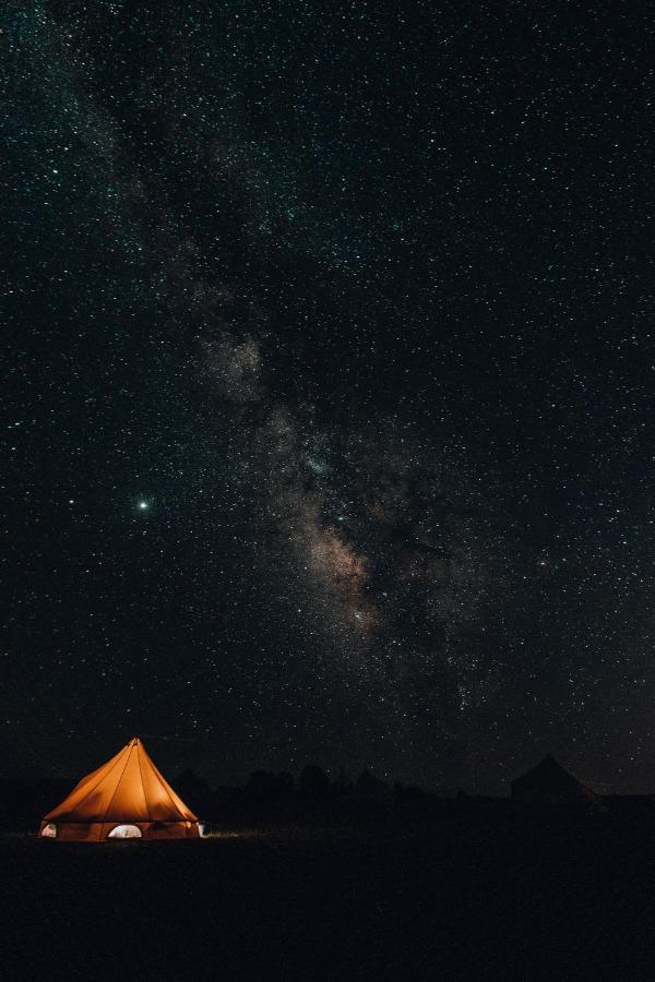 Wander Camp Yellowstone Hotel Island Park Eksteriør billede